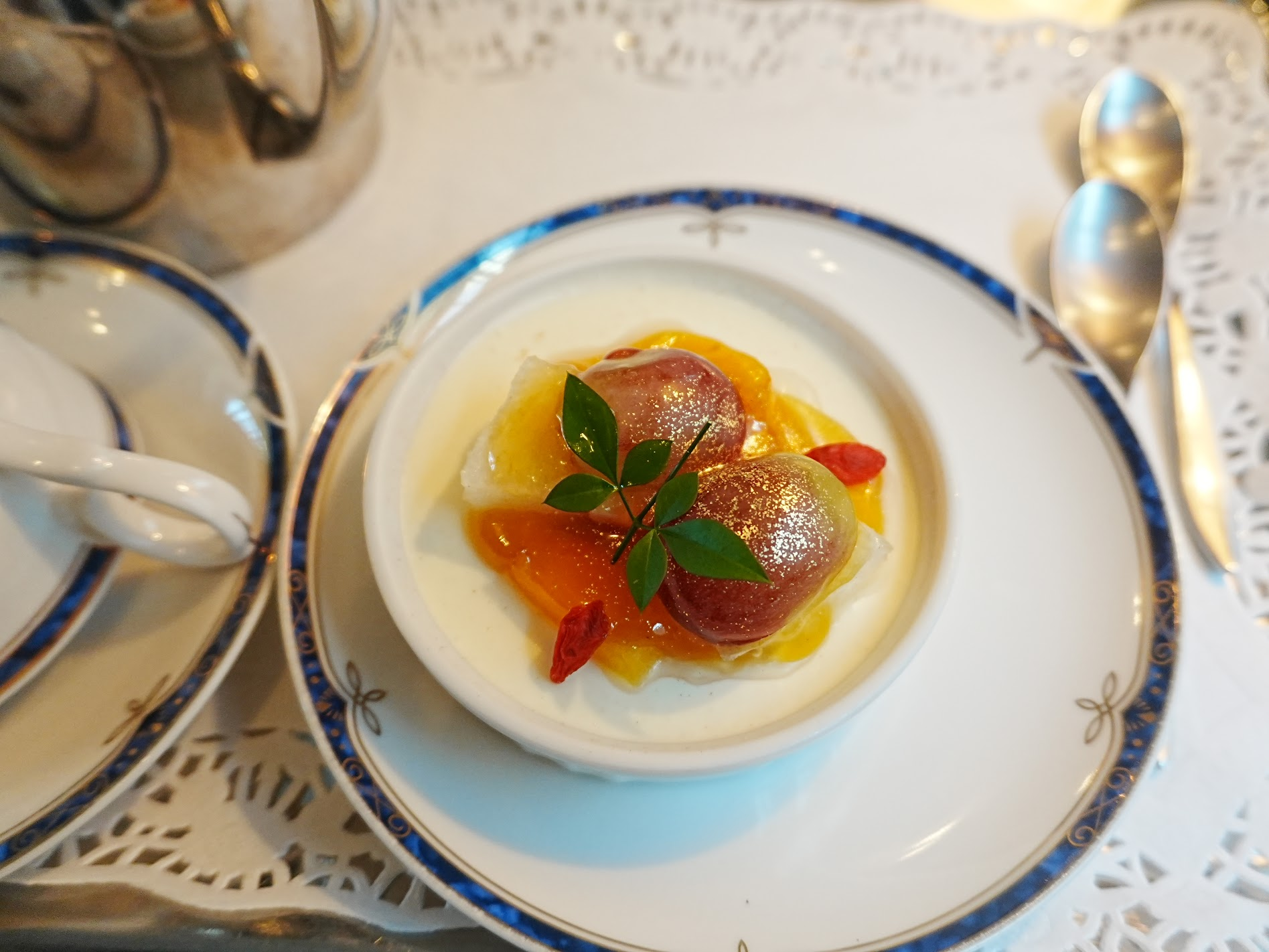 デザートはその季節のスイーツ