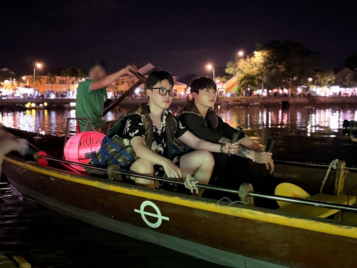 目的地はベトナムとスイス