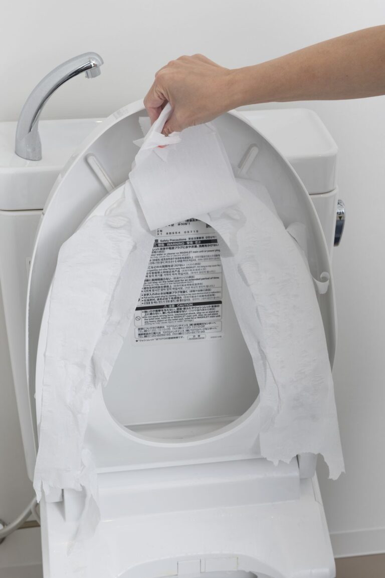 トイレットペーパーでパック