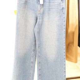 GU26ss展示会_フレアデニム