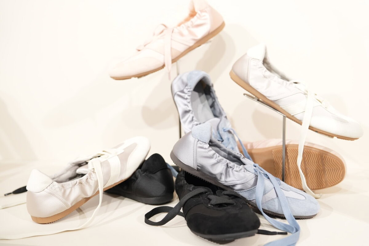 GU26ss展示会_ギャザーバレエスニーカー