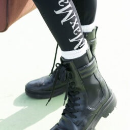 ブーツを洗練させる！ソックスレイヤードテクニック