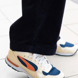 「プーマ」のスニーカー