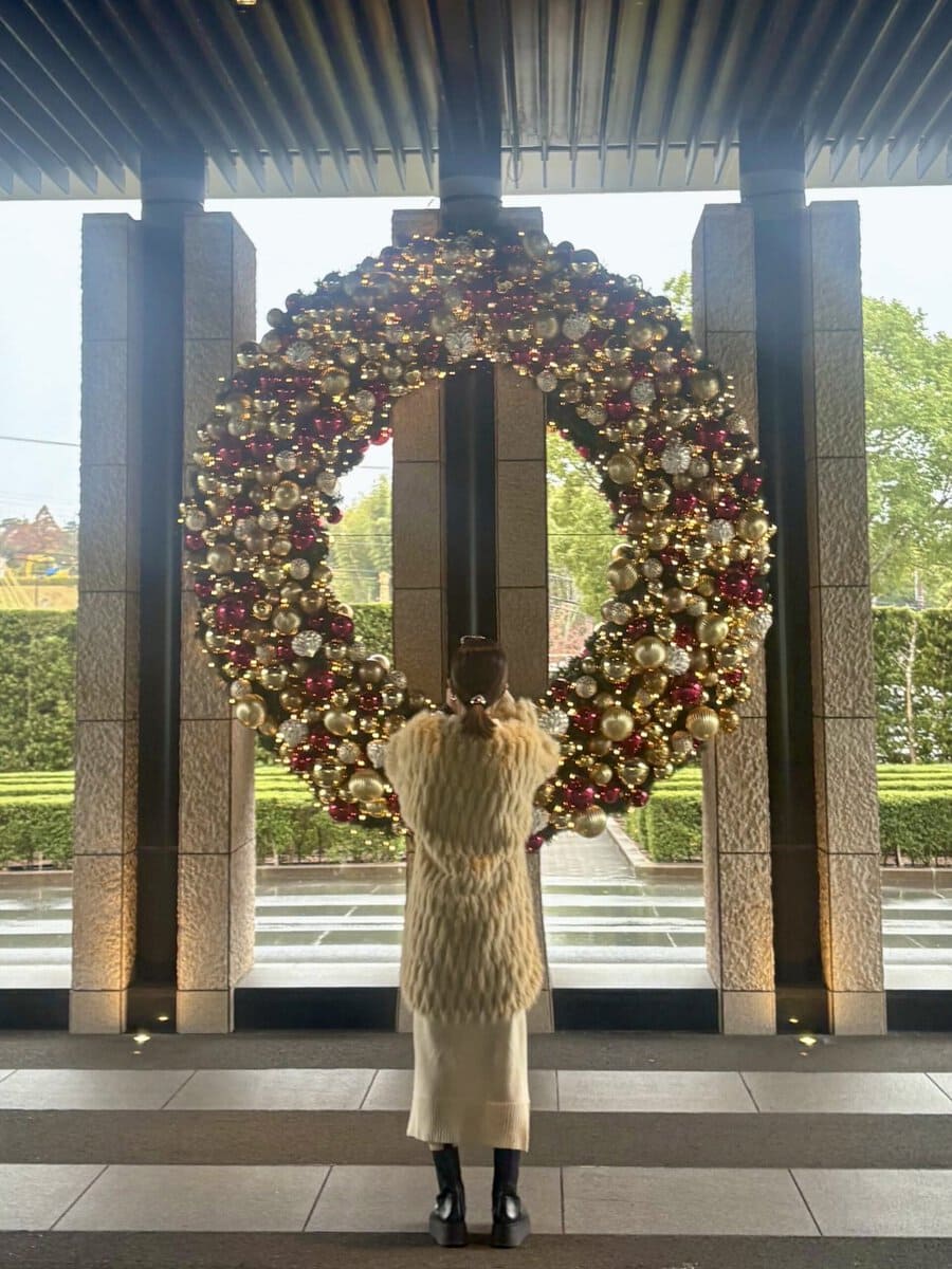 MOTOMIさん12月ブログ_日本平ホテルエントランス