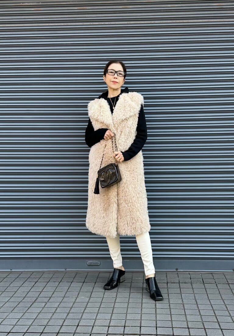 MOTOMIさん１２月ブログ_THINK FURロングジレ