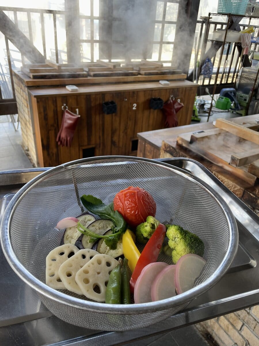 別府　地獄蒸し　野菜