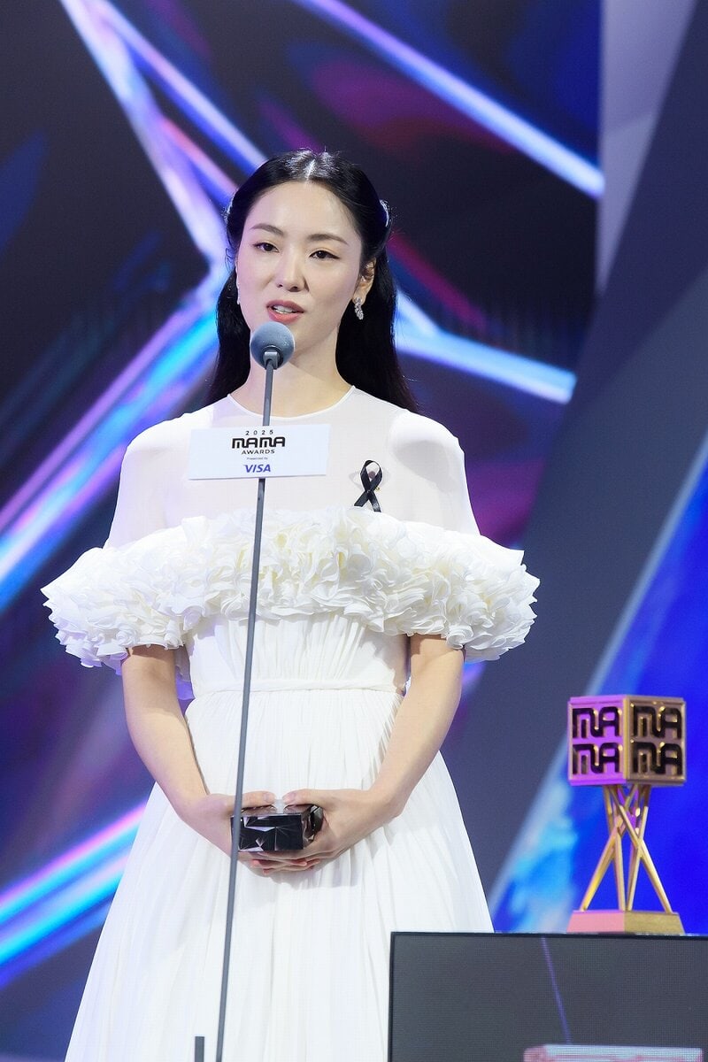 チョン・ヨビン