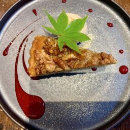 長谷川さん12月ブログ_武相壮カフェ