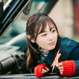 映画『楓』より木下亜子（福原遥）