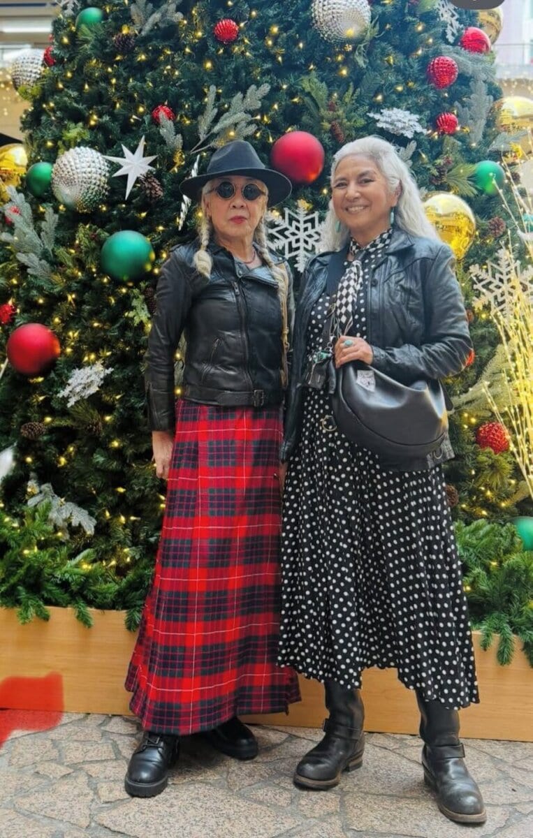 【コツ④】ボトムは「女らしさ」を意識