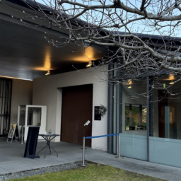 非日常感たっぷりのランチタイム　13：45スタート15：15（90分）