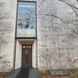 ラリック美術館アート鑑賞　15：15〜16：05（50分）