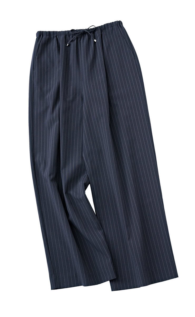 パンツ¥15,400/ノーク