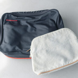 ポーチに分けて収納すれば旅支度も早くて楽