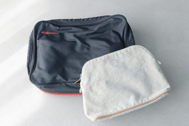 ポーチに分けて収納すれば旅支度も早くて楽