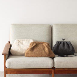 小脇に抱えて颯爽と持ちたい！