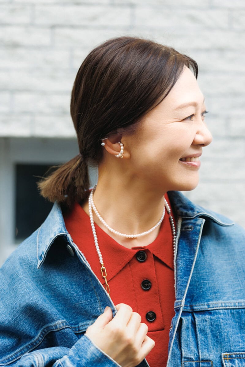 顔まわりがパッと華やぐイヤカフ＆ネックレス