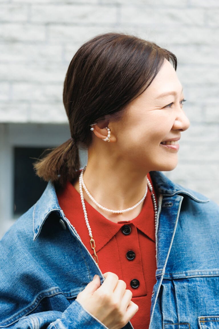 顔まわりがパッと華やぐイヤカフ&ネックレス