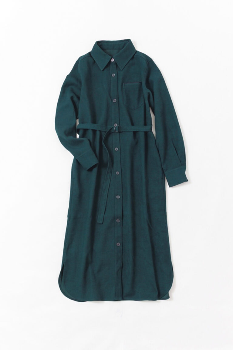 縦長シルエットがハンサムなシャツワンピ