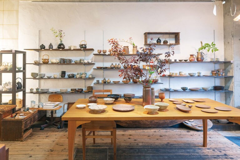 宙SORA 東京都目黒区碑文谷5-5-6 ☎03-3791-4334 営業時間／11：00〜18：00 定休日／火曜・水曜