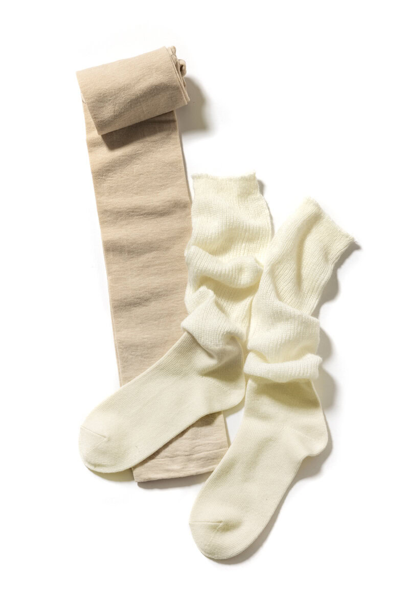 レギンス¥5,280/中川政七商店(中川政七商店 渋谷店)、靴下¥1,760/靴下屋(タビオ)