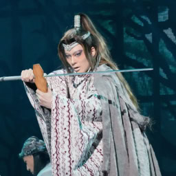 【60代エンタメ】歌舞伎界のプリンス・市川染五郎さんにインタビュー！シネマ歌舞伎『歌舞伎NEXT朧の森に棲む鬼』の見どころに迫ります【好奇心の扉・前編】