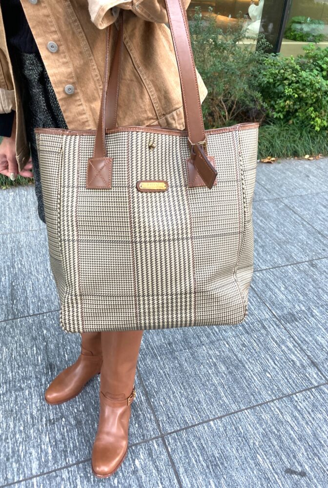 当時ママバッグで流行っていたラルフローレンのバッグをお供に