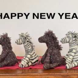 KAORIさんの編みぐるみでHAPPY NEW YEAR