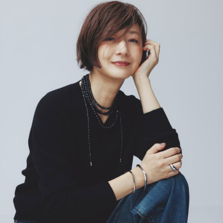 【第4位】【60代ファッション】普段の着こなしにセンスよく合わせるアクセサリー〈富岡佳子のWhat I Love〉