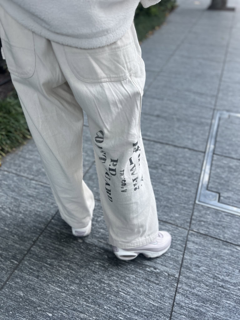 ステンシルプリントが斬新でおしゃれ!