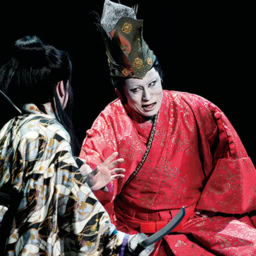 噓と策謀の果てに、王としての地位を手に入れたライ（松也）