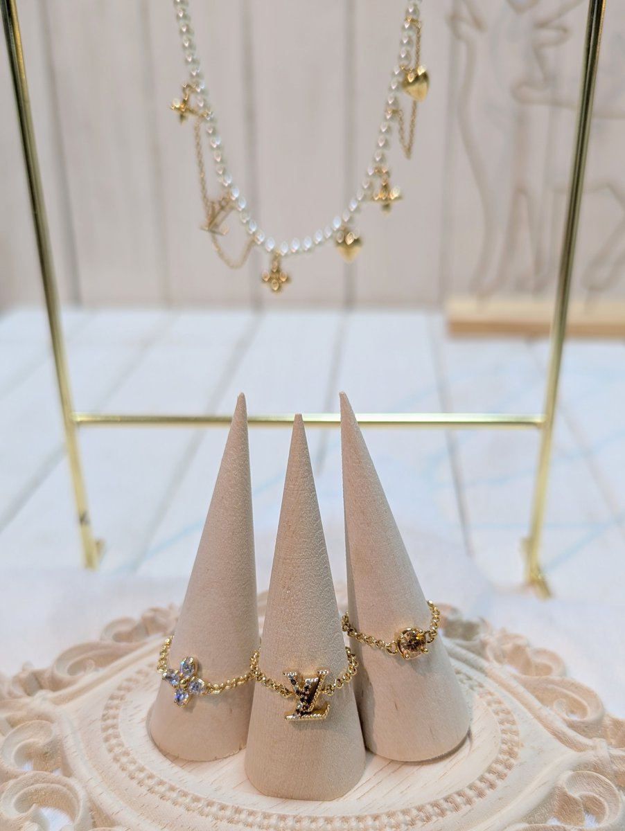 ご主人からのクリスマスプレゼントの「Louis Vuitton」アクセサリー