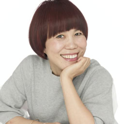 ヘア＆メイクアップアーティスト山本浩未さん