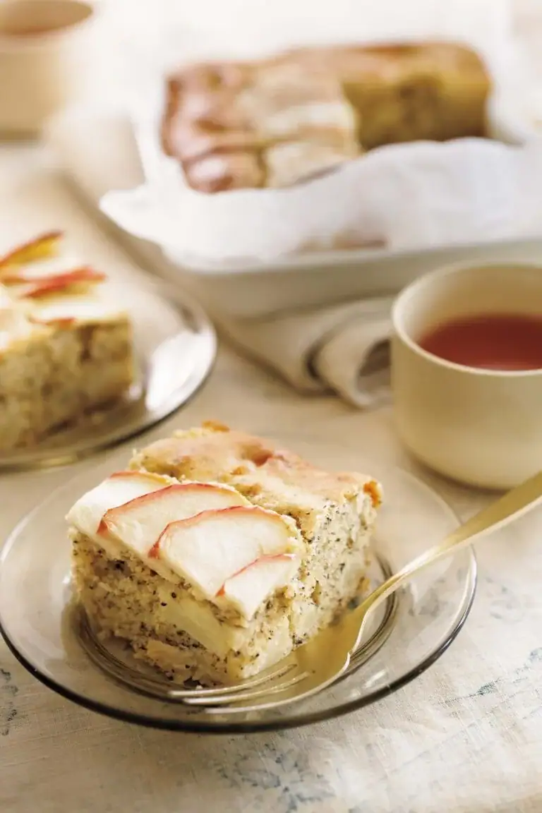 リンゴと紅茶の米粉ケーキ