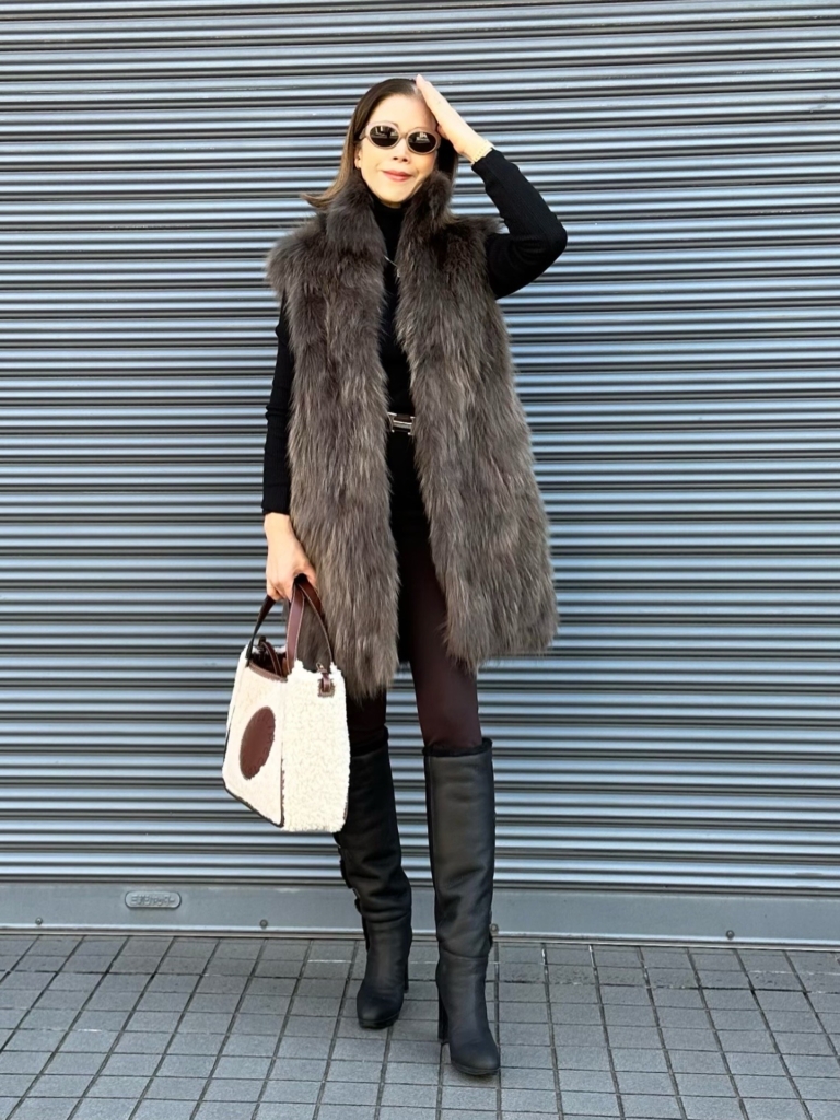 26_2月MOTOMIさんブログ_ユニクロヒートテックウルトラストレッチレギンスパンツコーデ