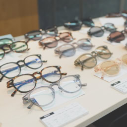 無印良品_アイウェアラインナップ