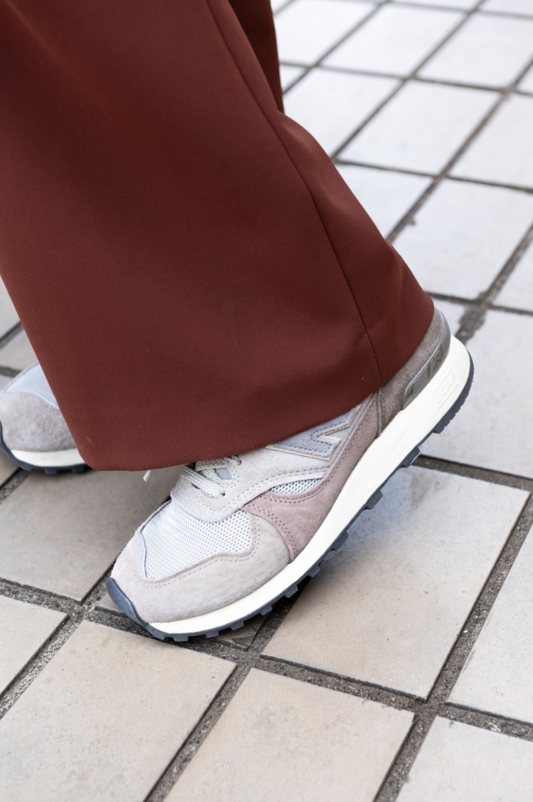 「ニューバランス」のスニーカー