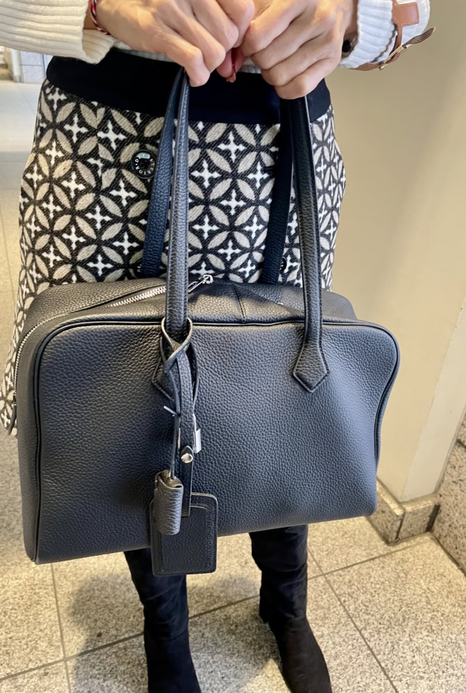 orubiaのソフトレザーバッグ