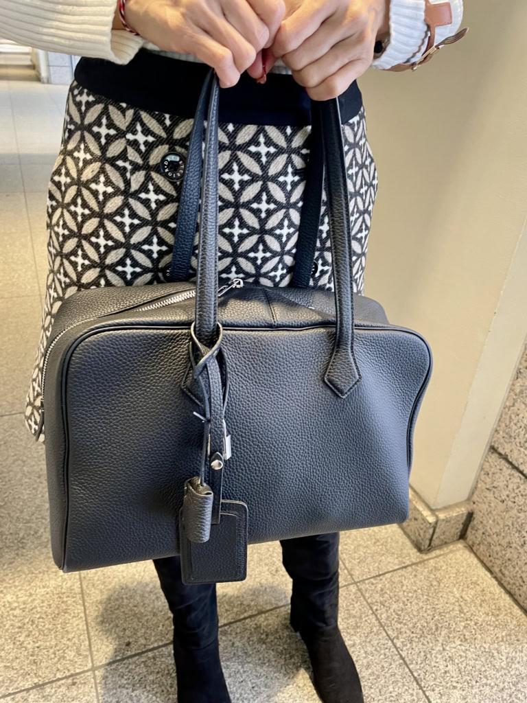 orubiaのソフトレザーバッグ