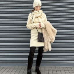 26_２月MOTOMIさんブログ_ユニクロヒートテックウルトラストレッチレギンスパンツコーデ