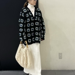 26_２月MOTOMIさんブログ_ユニクロメリノウールタートルネックセーターコーデ