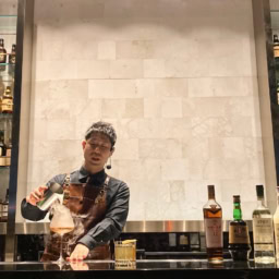 UCCコーヒーアカデミー東京校専任講師 土井克朗さん