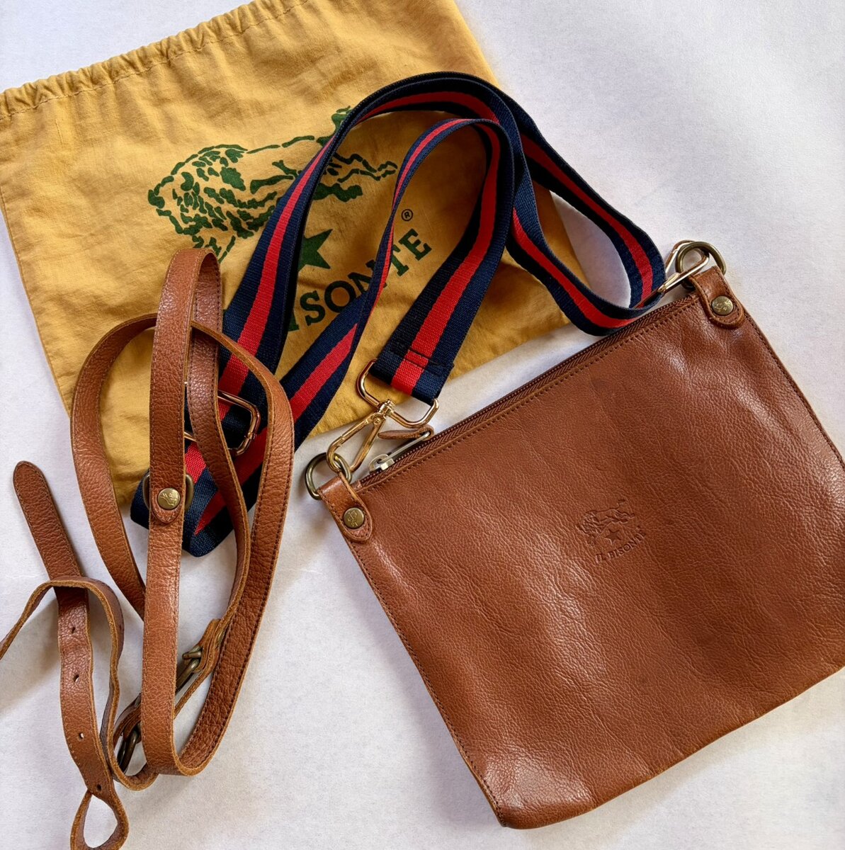 26年1月YUMIKOさんブログ_イルビゾンテのバッグ