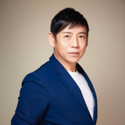 ヘア&メイクアップアーティスト黒田啓蔵さん、