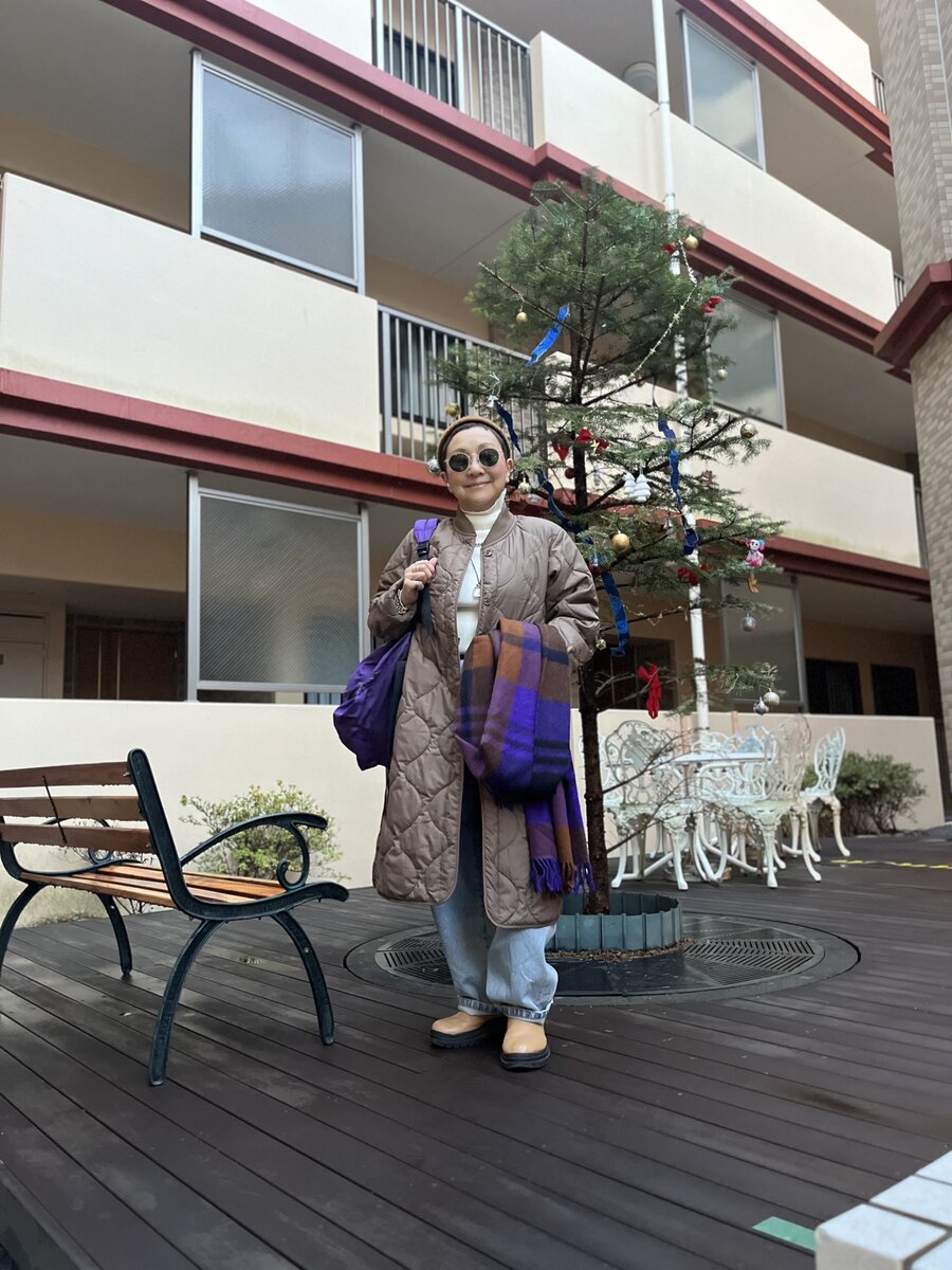 加藤理恵さんの紫コーデ