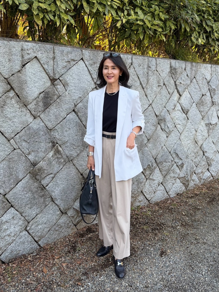 ホワイトジャッケット