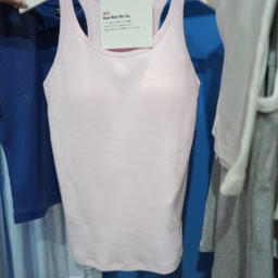 26ssユニクロ展示会_新作ブラトップ