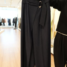 プラステ26春夏展示会_美シルエットボトムス