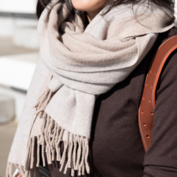 50代6日間コーデ_カジュアル編「DAY6」_ストール