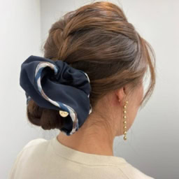 ヘアアクセサリー2点セットを使ってロングヘアのヘアアレンジしてみた!